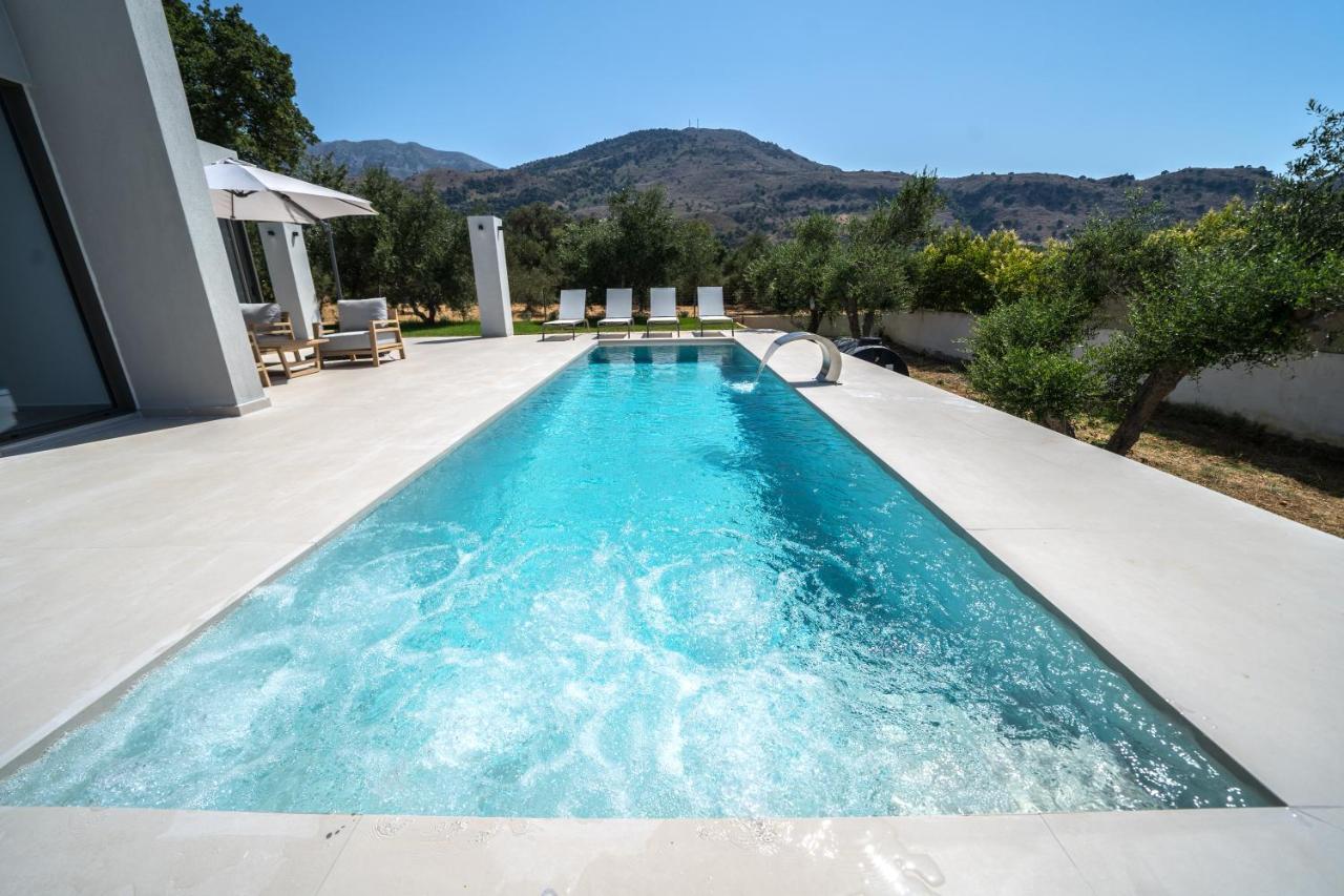 Villa Vivian Heated Private Swimming Pool & Jacuzzi Georgioupoli Exterior foto