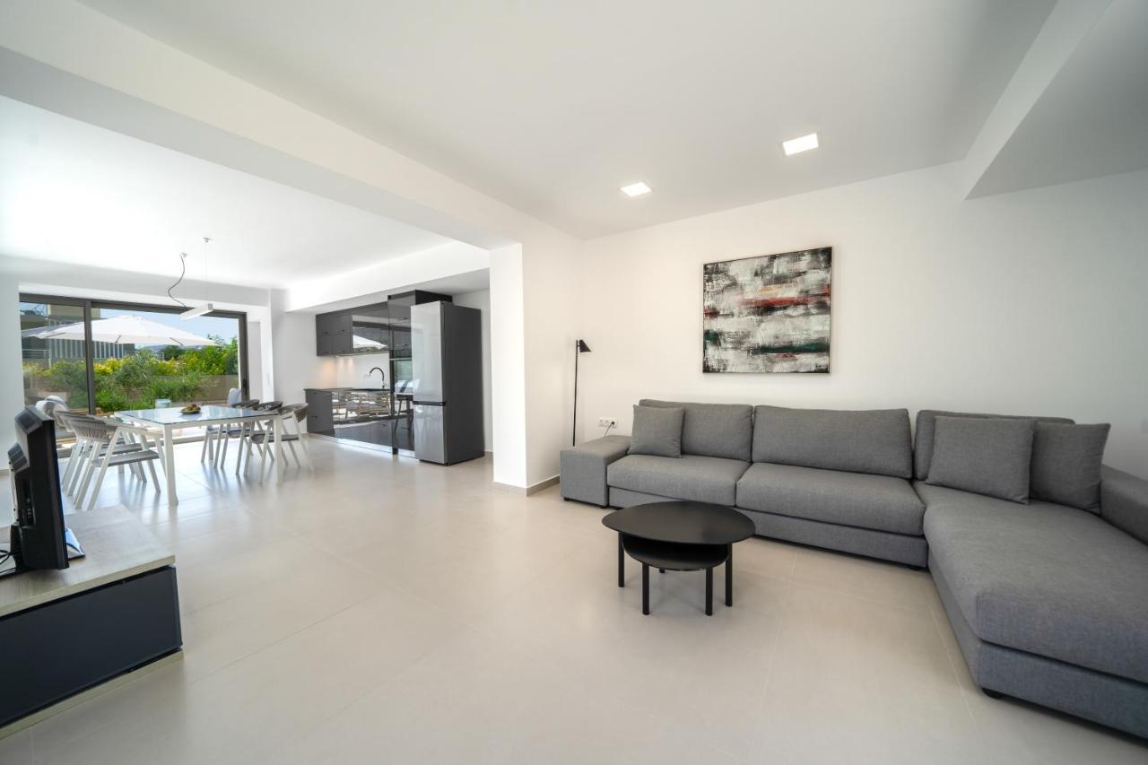 Villa Vivian Heated Private Swimming Pool & Jacuzzi Georgioupoli Exterior foto